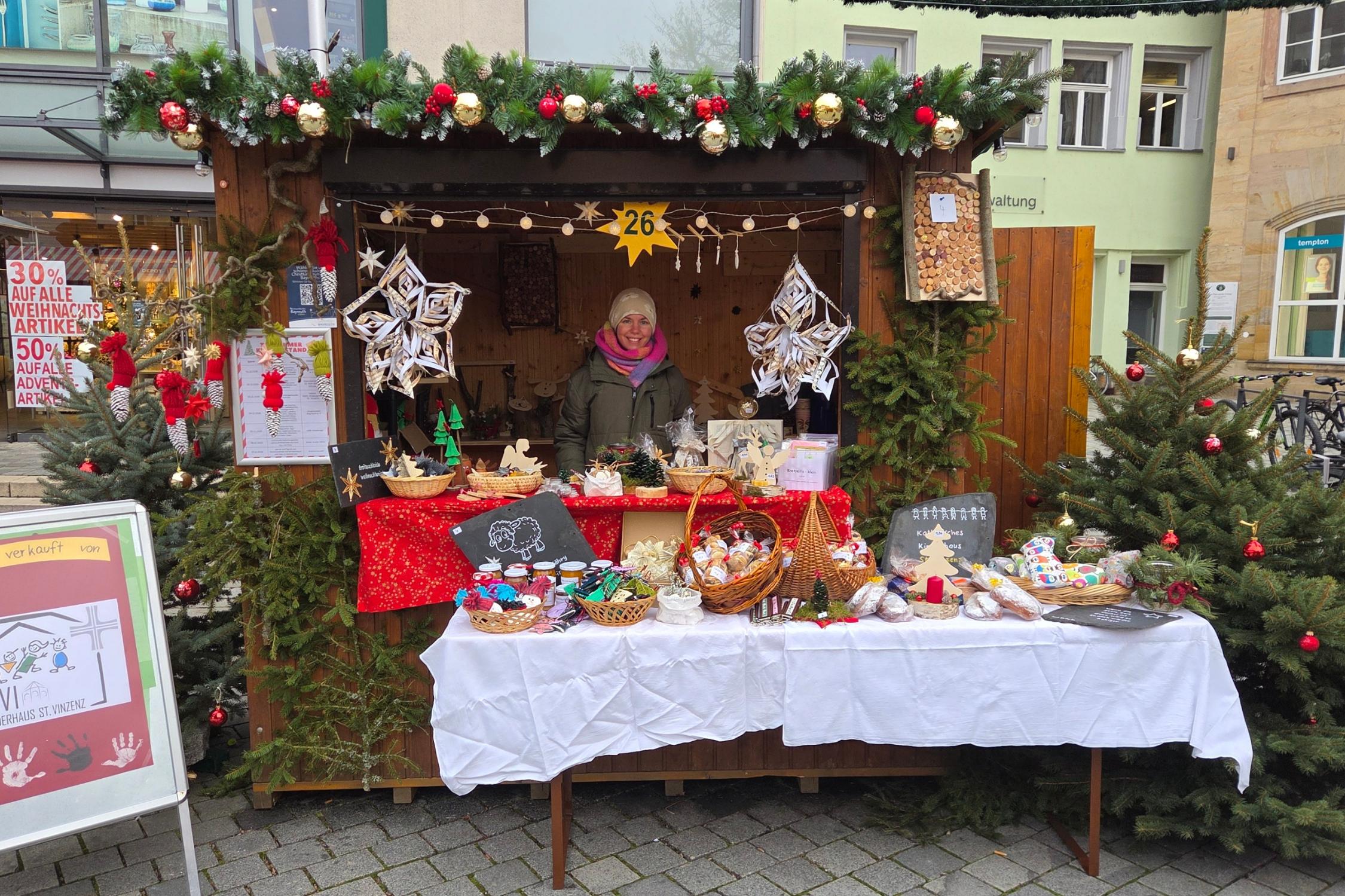 2025-12_Stand am Chriskindlesmarkt